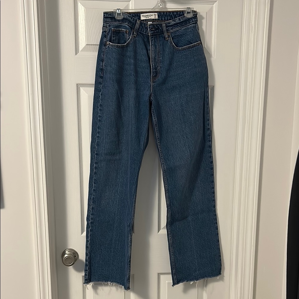 COPY - The 90s Relaxed Jean 
High Rise
Curve Love